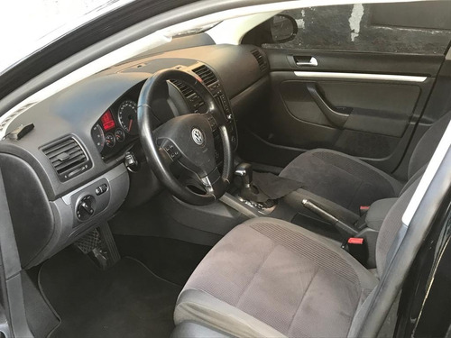 Volkswagen Jetta 2.5 I 20v 170cv Gasolina 4p Tiptronic