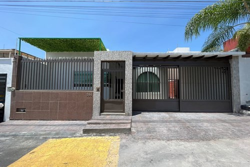 Venta Casa De Oportunidad 1 Sola Planta En Privada De Juriquilla, Querétaro