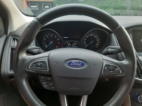 Ford Focus III 2.0 Se Plus Mt