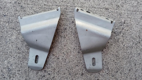 Soporte / Brazo Bolsa De Aire Derecha Vw Bora 06-10 Nuevos