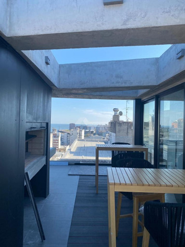 Venta Apartamento 4 Dormitorios Centro Penthouse! Canelones Y Convencion Ed. Alma Corso