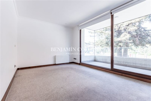 Imagen 23 de 28 de Departamento En Venta De 4 Dorm. En Lo Barnechea