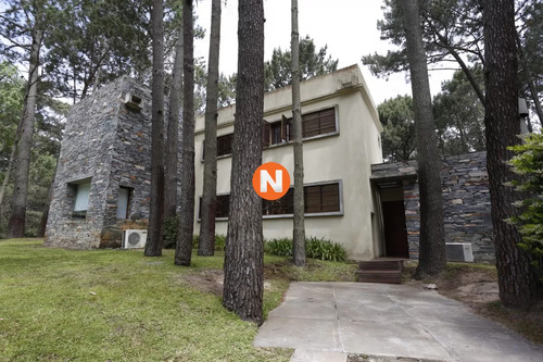 Casa Dentro Complejo Solanas Barrio Cerrado