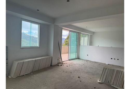 En Venta Apartamento De 113 Mts2 + 27.5 Mts2 De Terraza