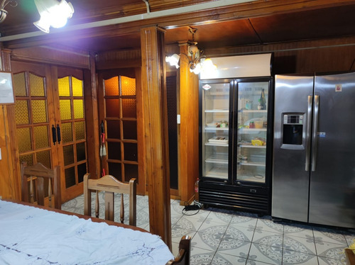 Casa De Hospedaje Sector Av. P. Montt Con Francia