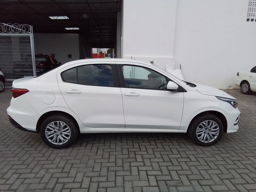 Fiat Cronos 1.0 FIREFLY FLEX DRIVE MANUAL
