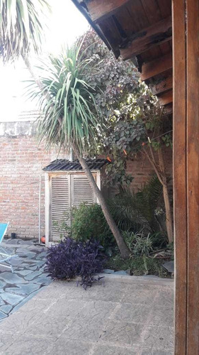 Excelente Chalet Muy Bna Ubicacion-s A De Padua