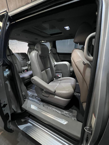 Kia Carnival 2.2 Crdi Ex Premium Avn