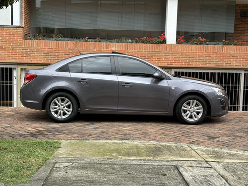 Chevrolet Cruze 1.8 Platinum Lt