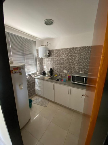Alquiler. Apto Profes. 10 Oficinas O Habitaciones. Moderno