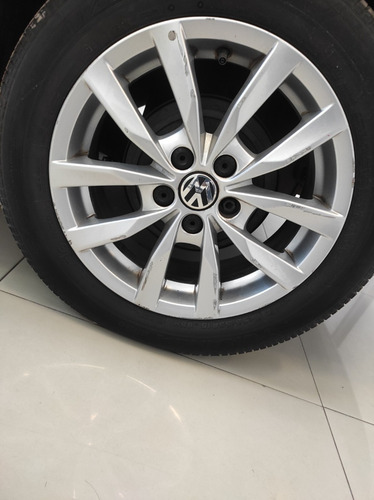 Volkswagen Suran Highline Cuero Automatica Con Gnc 2012