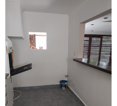 Casa En Venta - 3 Dormitorios 2 Baños - Cocheras - 194mts2 - Mar Del Plata
