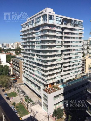 Imagen 2 de 30 de Departamento 4 Ambientes Con Una De Las Mejores Vistas De Buenos Aires - Edificio Bahia Del Puerto