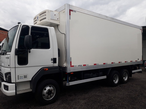 Ford Cargo 1119 Trucado Baú Refrigerado Porta Gancheira