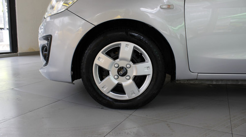 Dodge Attitude 1.2 Se Cvt