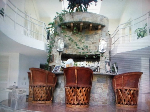 Imagen 7 de 15 de Casa En Urb Guataparo Country Club, Valencia Luz M 04147550846 Fr