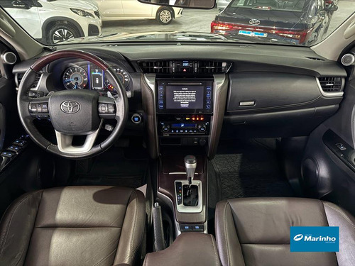 Toyota Hilux SW4 2.7 SRV 7 LUGARES 4X2 16V FLEX 4P AUTOMÁTICO