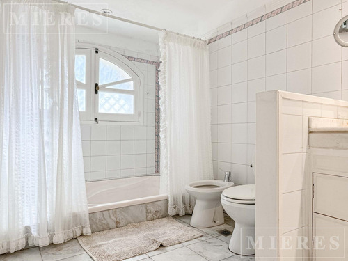 Casa En Venta Y Alquiler En Acas.-vias/libert.