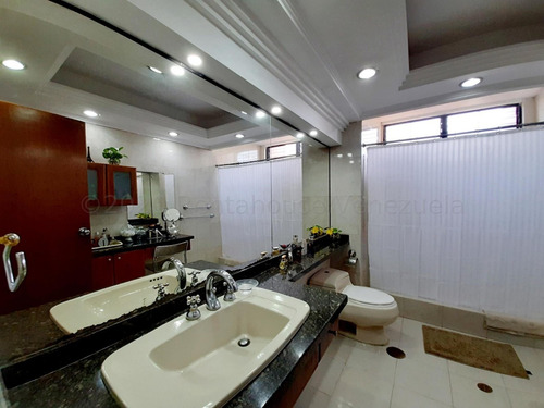 Imagen 6 de 8 de Apartamento Actualizado Buena Ubicacion En Venta Maracaibo