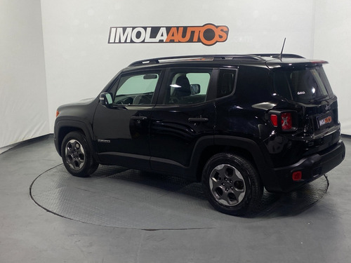 Imagen 5 de 12 de Jeep Renegade 1.8 Sport Mt 2017-imolaautos