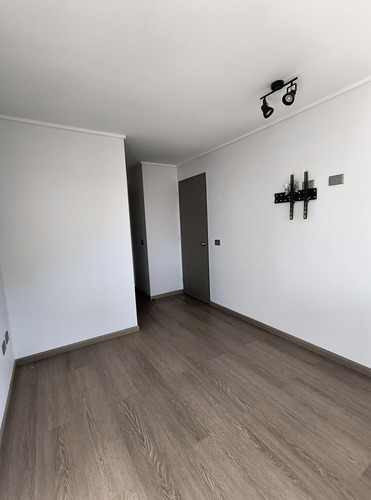 Arriendo Departamento 1d-1b-1b, Edificio Maipú, Centro De C