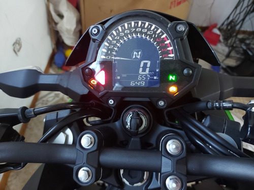 Kawasaki Z400 2021
