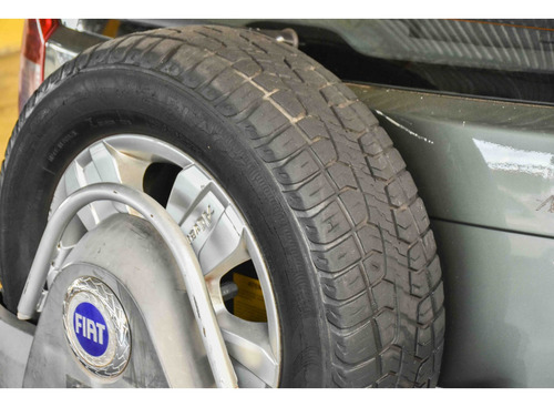 Fiat Idea 1.8 MPI ADVENTURE 8V FLEX 4P MANUAL