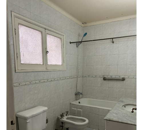 Acogedora Casa Sólida De Un Piso, Excelente Sector De Ñuñoa