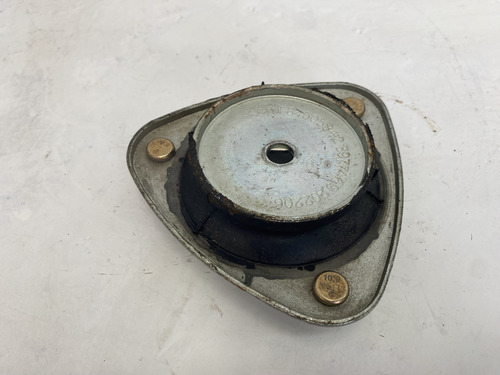 Base Amortiguador Delanterotornado Van 1.5 Std Mod 21-23 C/u (Usado)