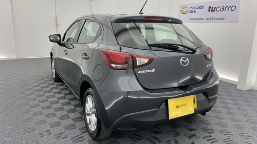 Imagen 5 de 25 de Mazda 2 Touring Mt