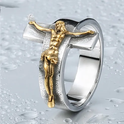 Anillo con crucifijo sale