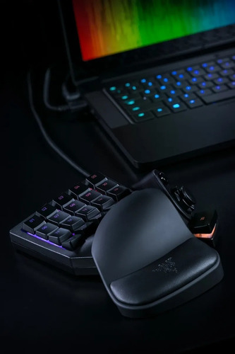Imagen 8 de 8 de Teclado Keypad Gamer Razer Tartarus V2 Chroma Semi-mecanico