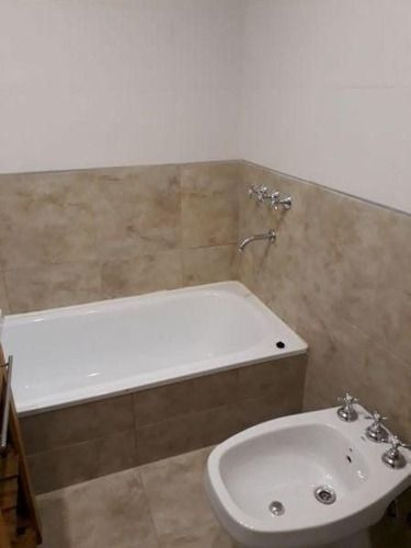 Imagen 7 de 7 de Venta De Departamento 2 Ambientes En Caseros