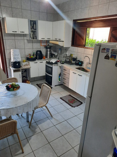 Imagem 2 de 13 de Casa Para Venda - 010199
