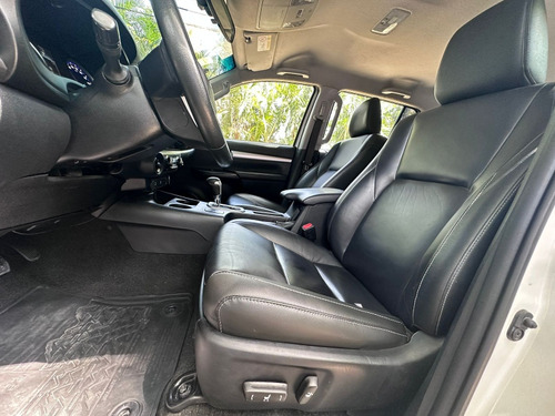 Imagen 15 de 15 de Toyota Hilux Revo 2020 Japonesa