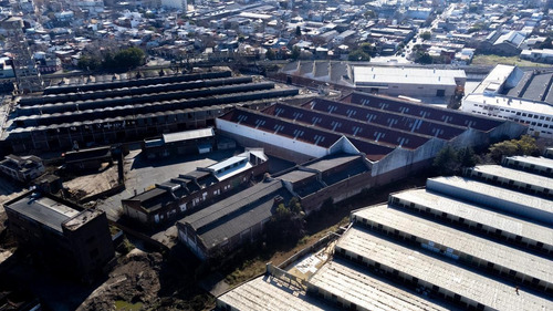Imagen 3 de 7 de Deposito 4600m2 - Alquiler - Nueva Pompeya