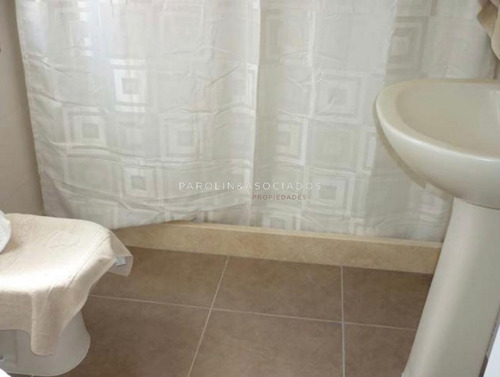 Casa En Venta De 4 Dormitorios En Punta Del Este - Ref: 3802