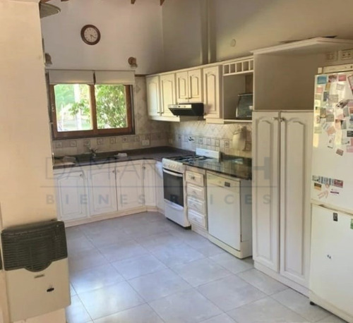 Imagen 5 de 15 de Casa Venta Banco Provincia 4 Dormitorios