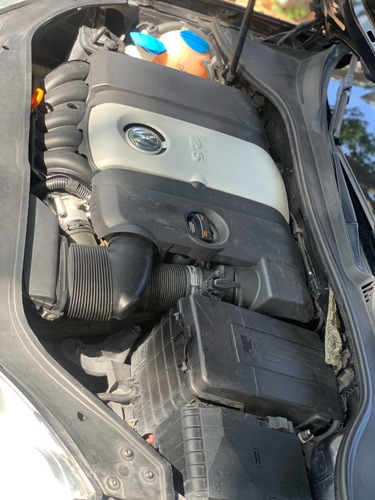 Volkswagen Vento Advance 2.5 - 2009