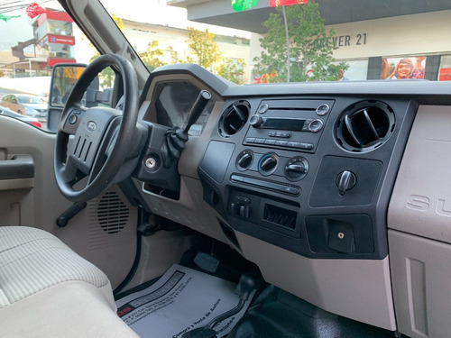 Imagen 6 de 13 de Ford F250 Super Duty 2010