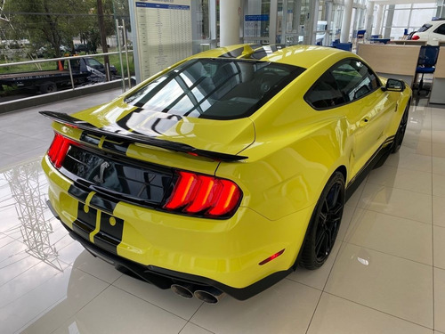 Imagen 6 de 15 de Ford Mustang