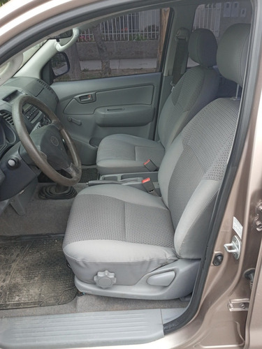Imagen 9 de 10 de Toyota Hilux 2.5 D/c Dx 4x2