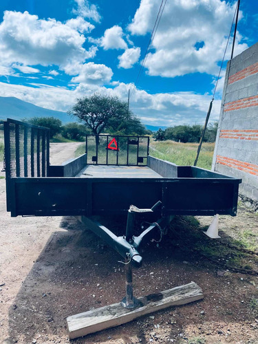 Imagen 1 de 5 de Traila Rzr