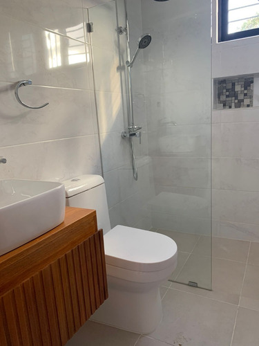 Imagen 21 de 29 de Casa Nueva Lista Para Mudarse En Proyecto Cerrado