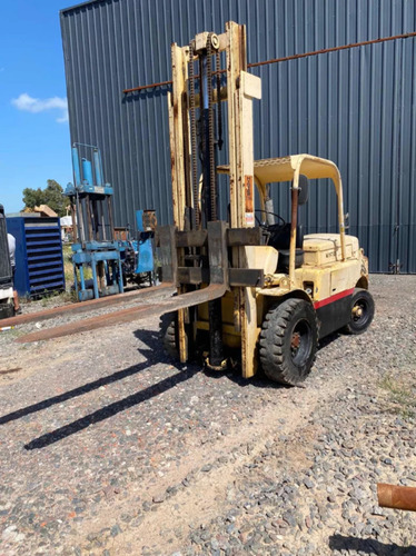 Autoelevador Hyster 3500kg Motor Perkins 6 Torre Doble Alta