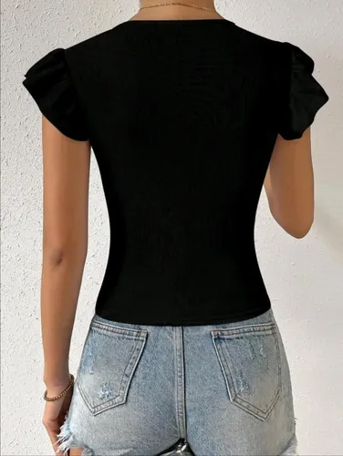 Blusa Camiseta Remera Negra De Dama Con Volado
