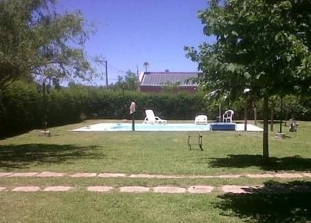 Hermosa Quinta Frente Al Río
