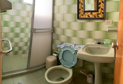 Imagen 11 de 14 de Apartamento Pent-house Residencias María Eugenia