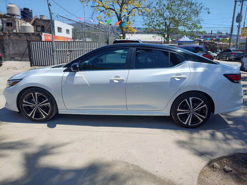 Imagen 9 de 15 de Nissan Sentra 2021 2.0 Sr Bi-tono At