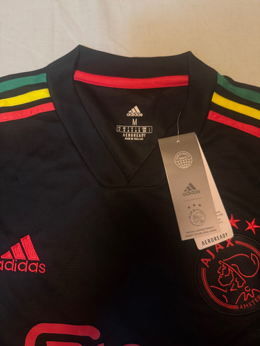 Camiseta De Futbol Del Ajax,talle M (Usado)